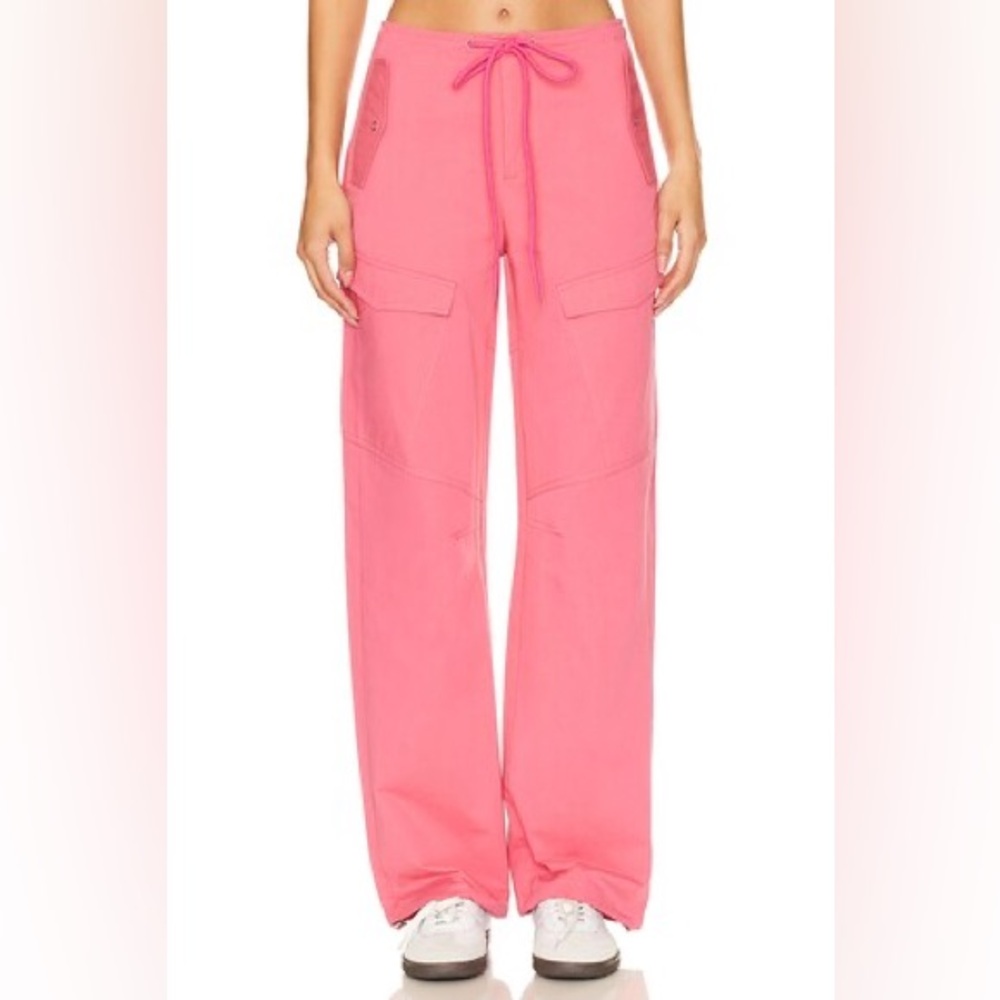 Superdown beck hot pink cargo pant size small